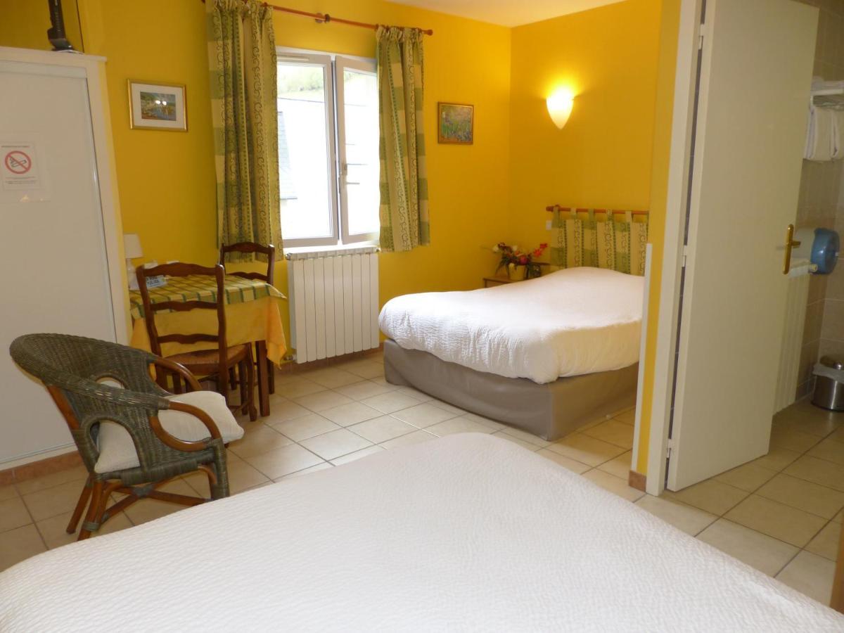 Hotel Logis Auberge De L'Isard Saint-Lary  Exterior photo